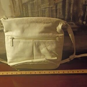 Stone Mountain Accessories Cream Leather Crossbody Bag